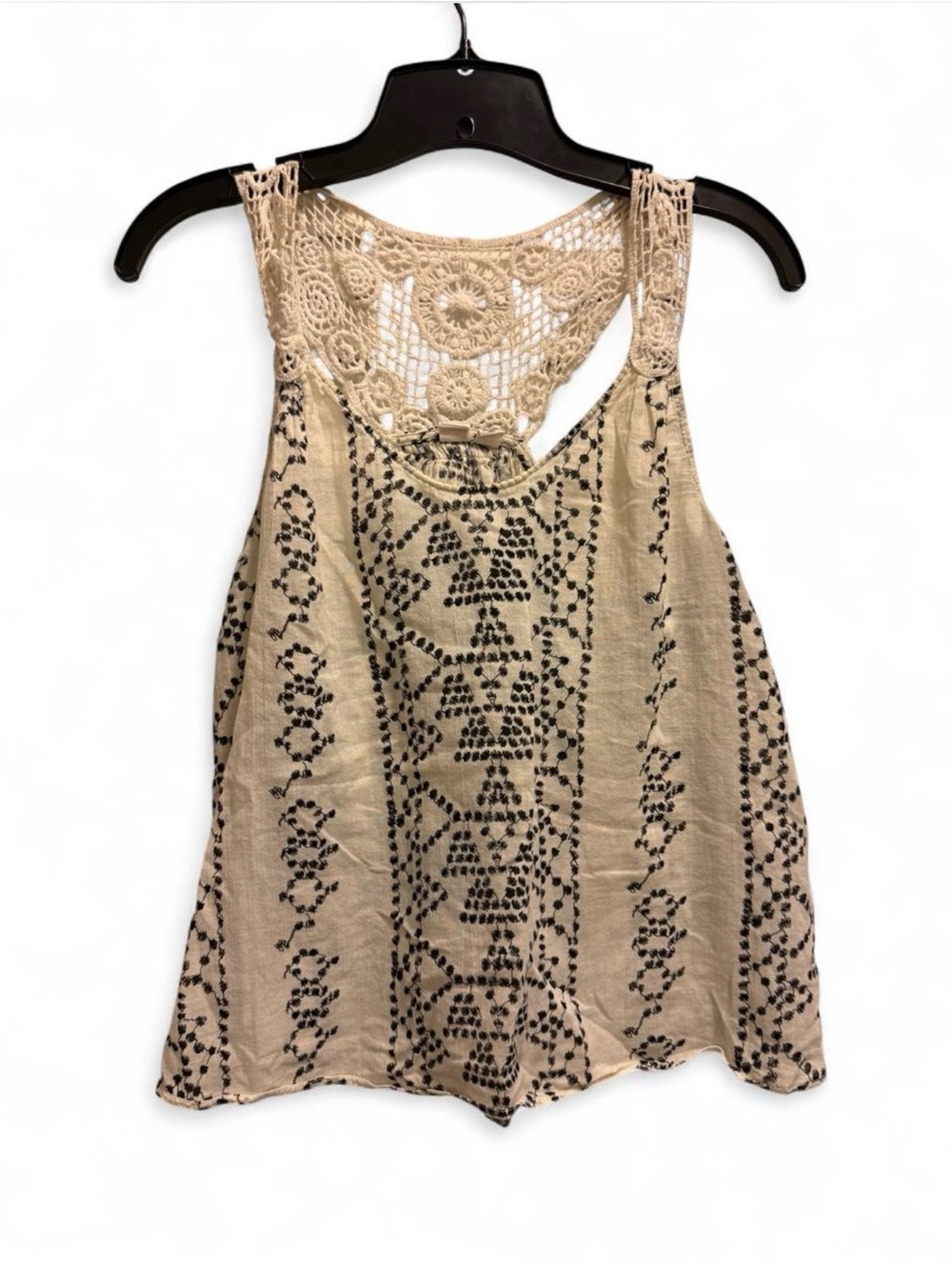 Melrose and Market Beige Tank Top with Black Embroidery